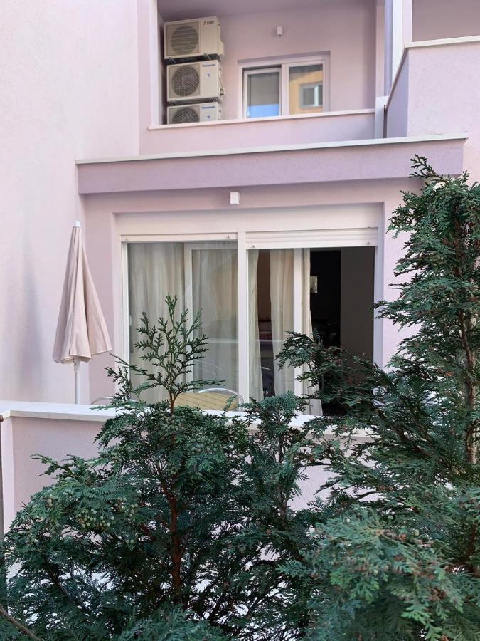 Niko Apartment Baška Voda Екстериор снимка