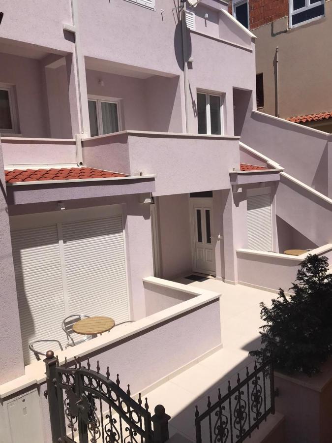 Niko Apartment Baška Voda Екстериор снимка